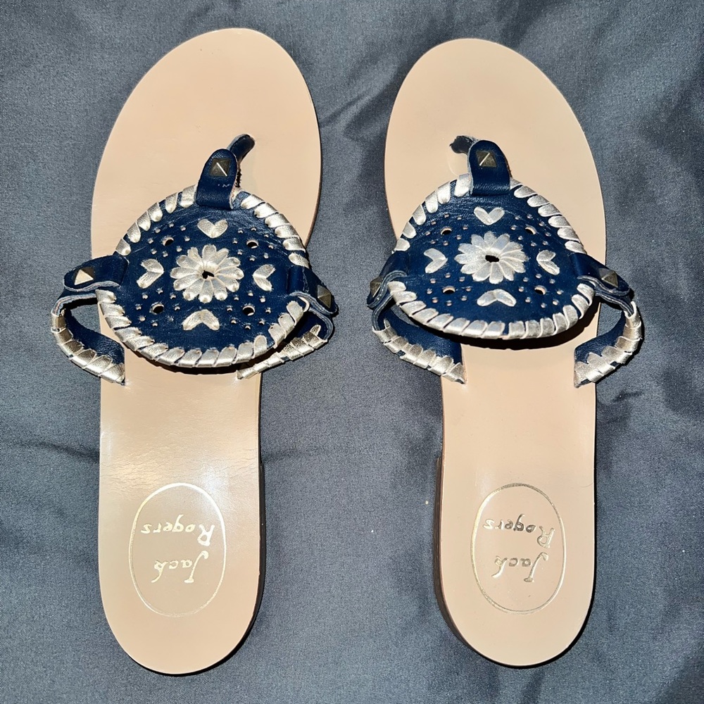 Jack Rogers Navy and Gold Sandals size 8